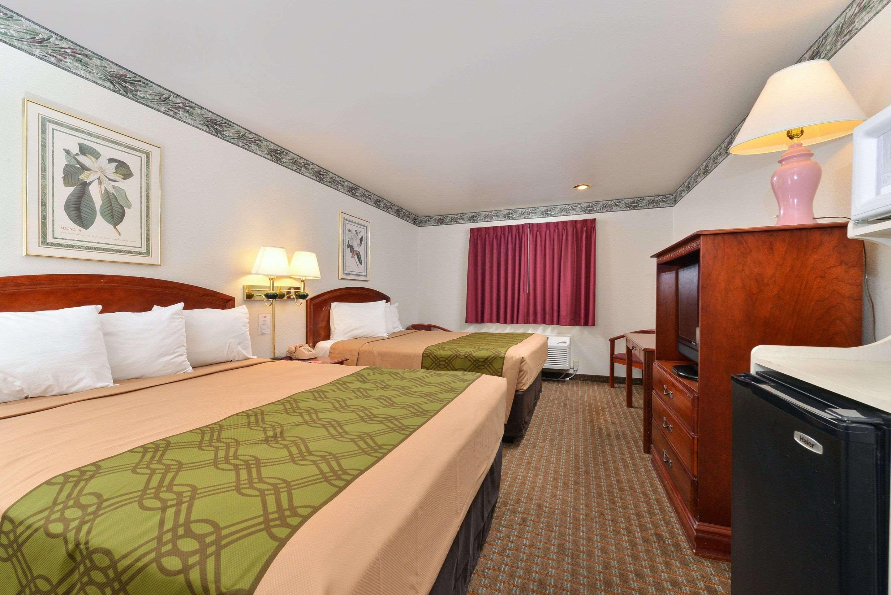 Econo Lodge Inn & Suites Corning Εξωτερικό φωτογραφία